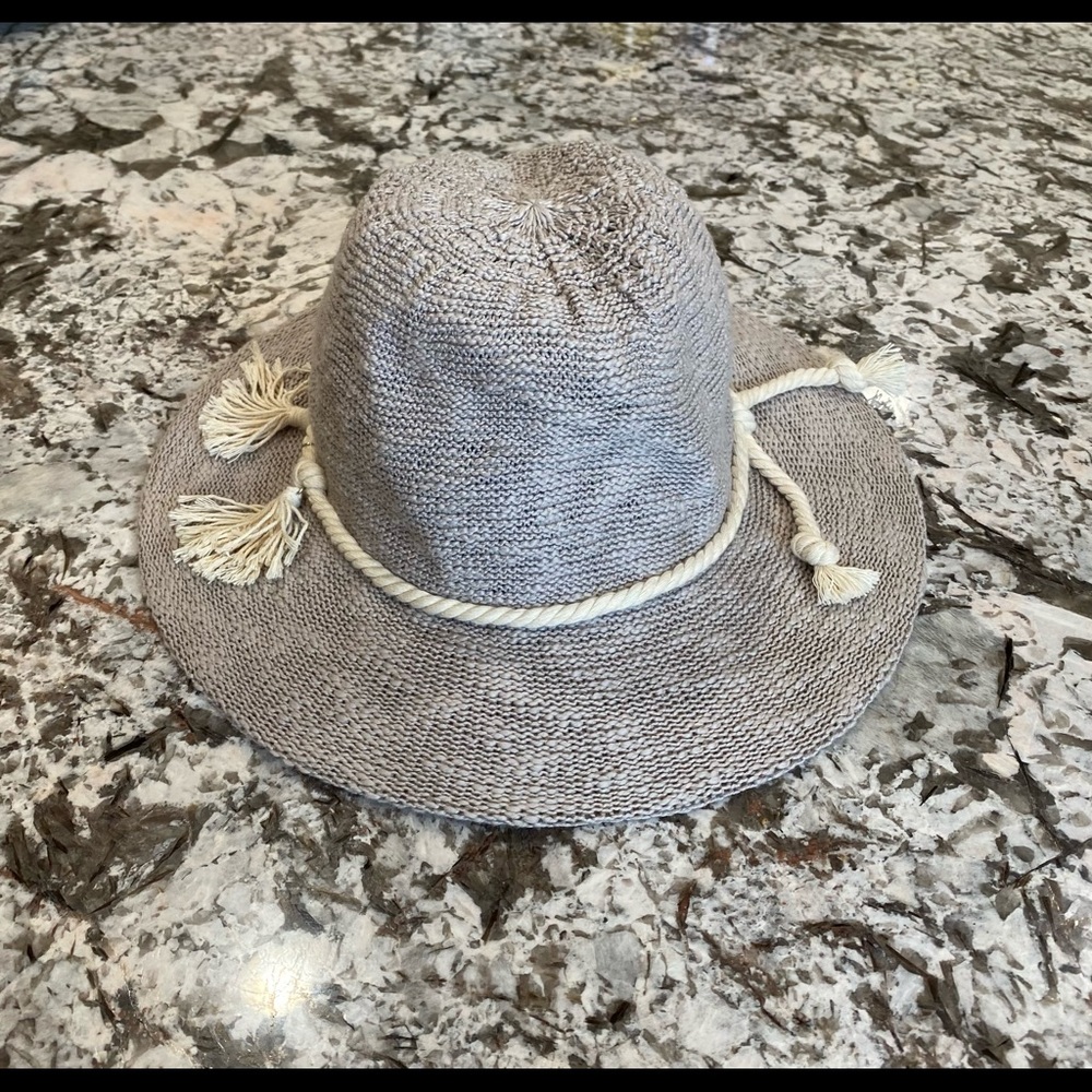 INC Packable Hat - Picture 2 of 2